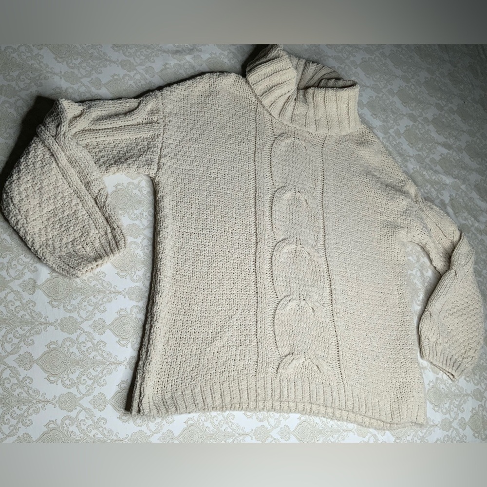 Seven7 Women’s Tan Khaki Turtleneck Long Sleeve Top Medium